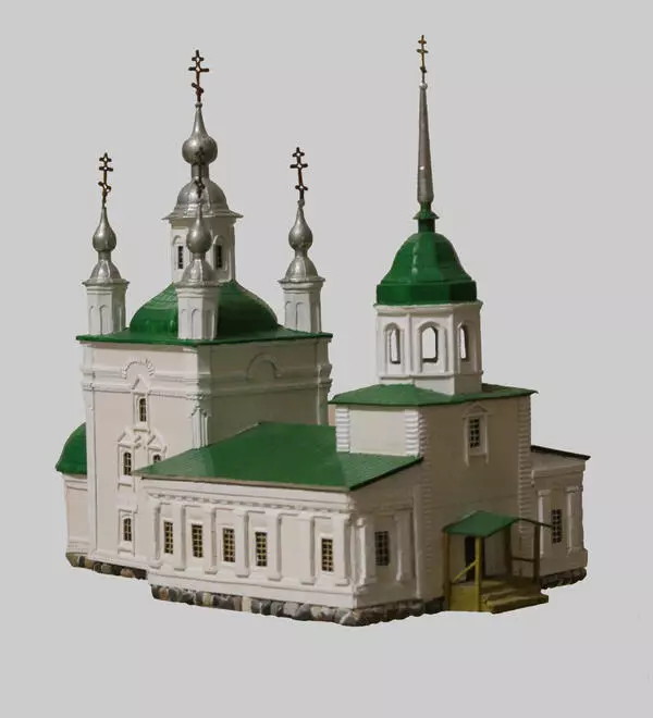 Макет Петропавловской церкви