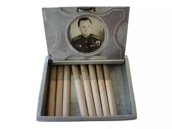 Портсигар А.Г. Родина
