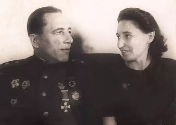 Командующий М.Е. Катуков с женой Екатериной