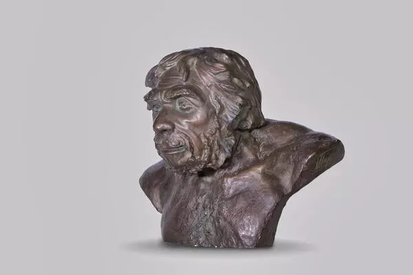 Неандерталец из Ла-Шапель-о-Сен