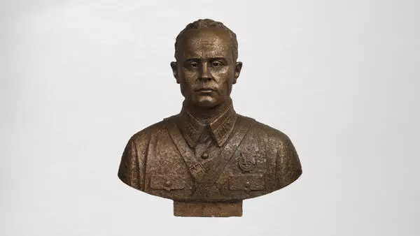 Бюст полковника Макарчука