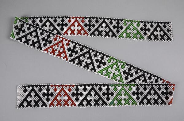 Beaded ribbon