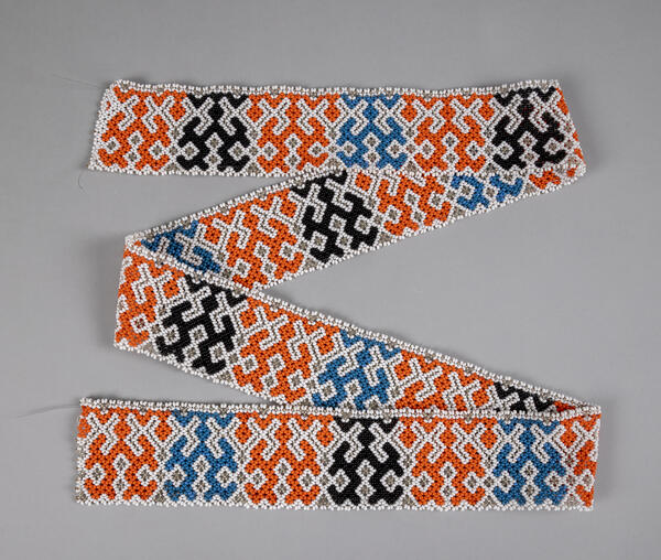 Seed bead ribbon. Suk pent
