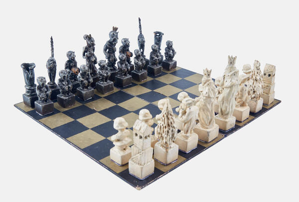 Chess “Devils and Berendeis”