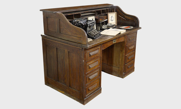 Writing bureau