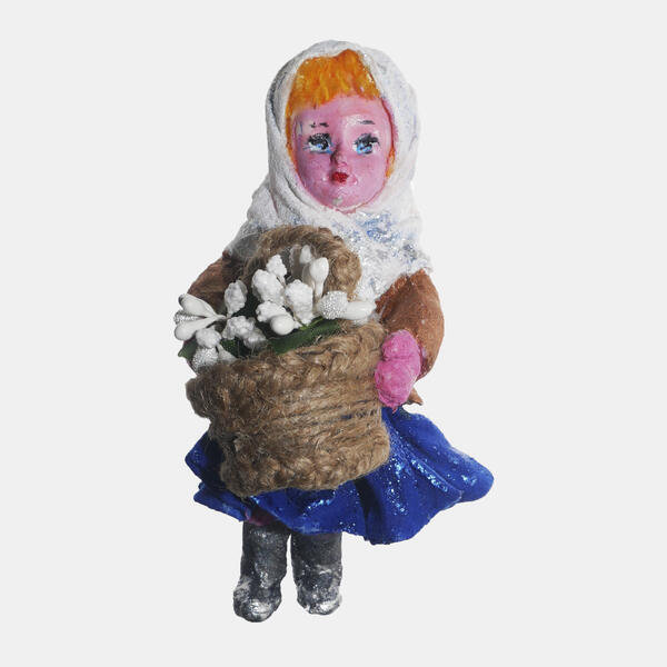 Падчерица из сказки «Двенадцать месяцев»