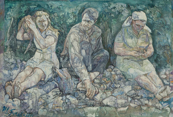 В.М. Шукшин с матерью и сестрой