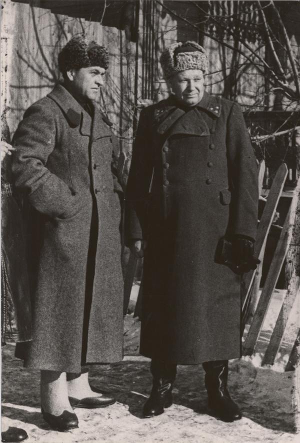 А. Чуянов и генерал М. Шумилов