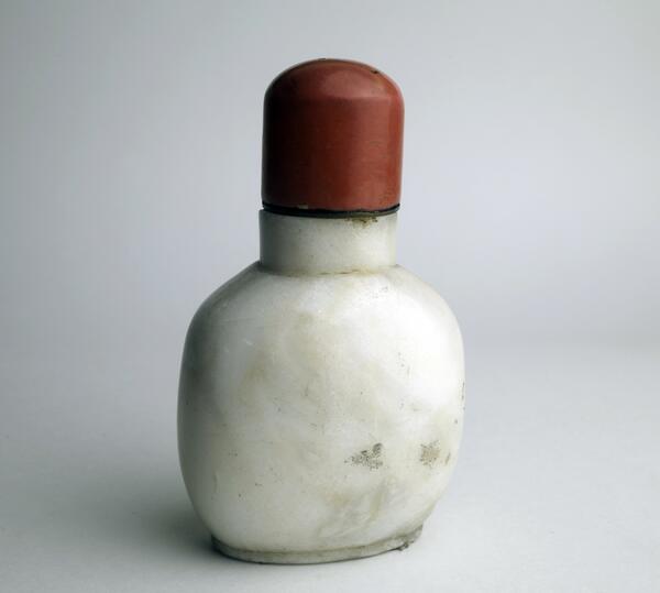 Табакерка. Подробное описание экспоната, аудиогид, интересные факты ...