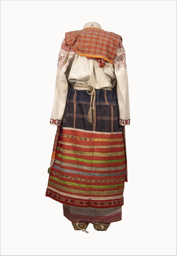 Poneva skirts from Kaluga Governorate. Подробное описание экспоната ...