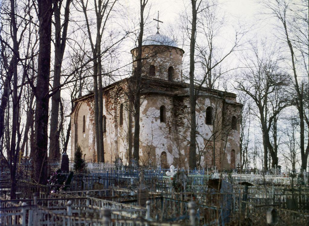 Церковь петра и павла на синичьей горе