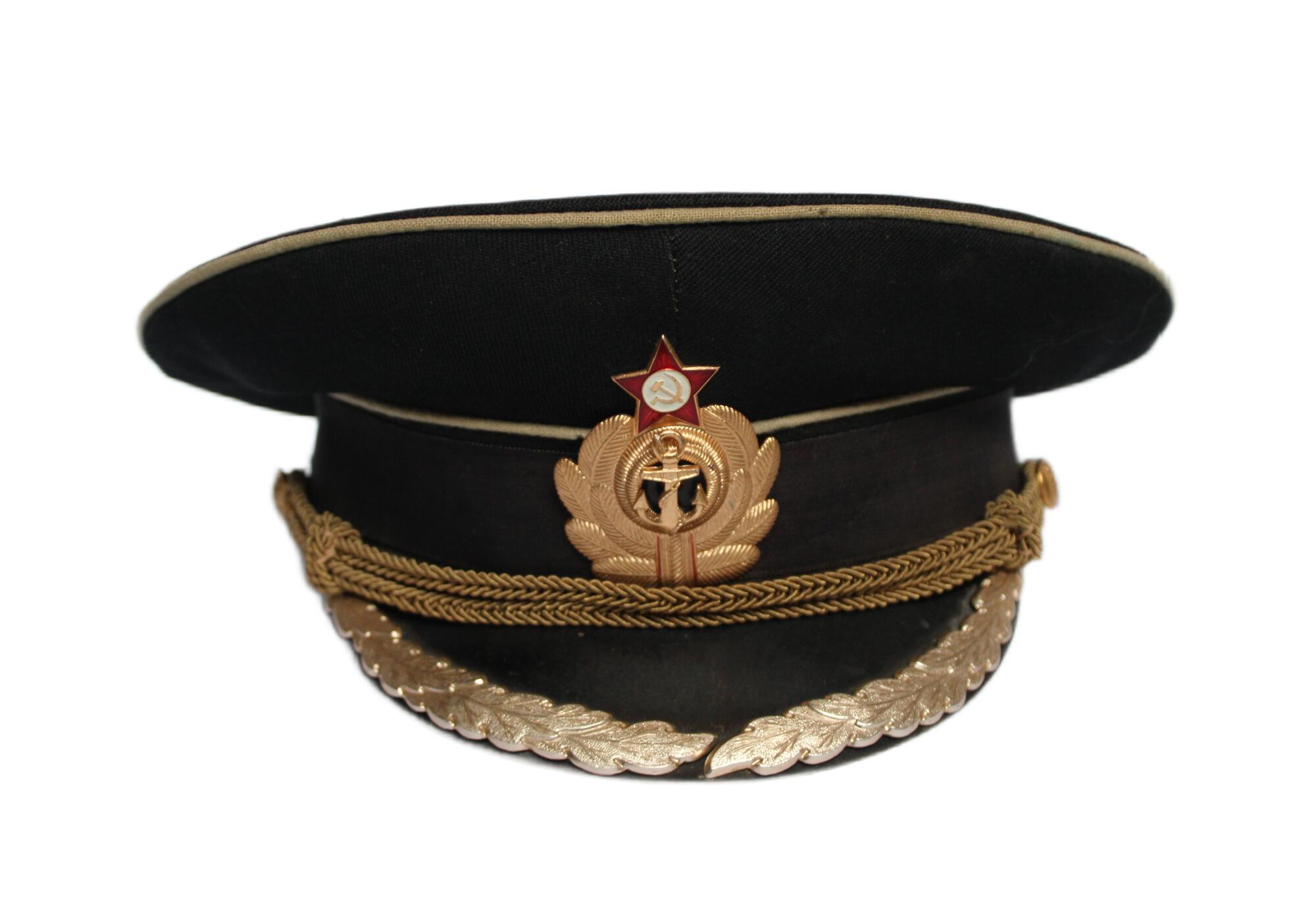 Фуражка. Подробное описание экспоната, аудиогид, интересные факты ...