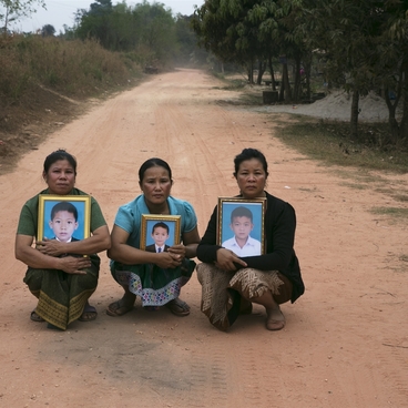 Laos, Pakxan district, Hangsang village