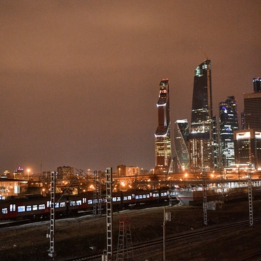 Вид на Москва-сити из поезда Ласточка на МЦК