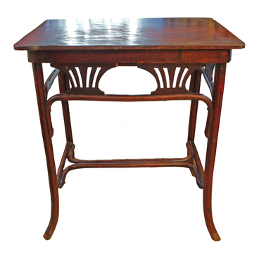 Bentwood Viennese table