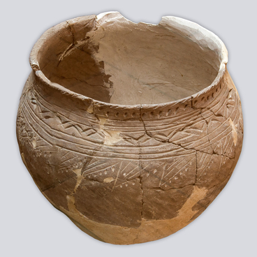 Pot-shaped vessel