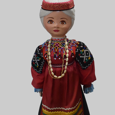 Кукла в старинном костюме с. Пузево