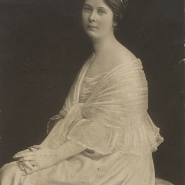 Photographic postcard. Isadora Duncan