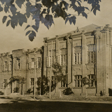 Здание 2-го Владикавказского реального училища