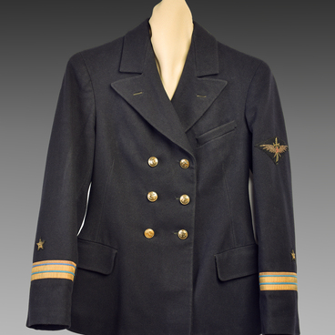 Service dress jacket of a naval aviation pilot