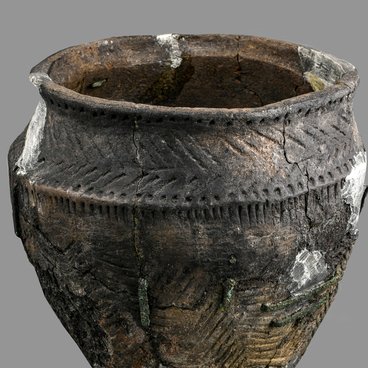 Clay vessel