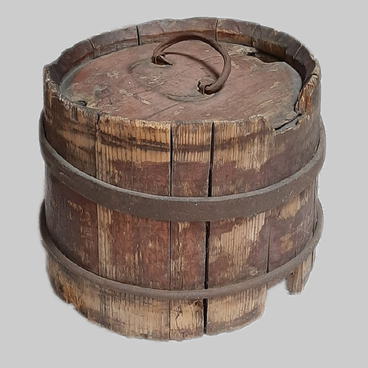 Double-bottomed barrel