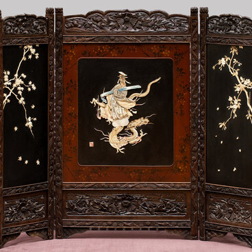 Three-paneled folding screen