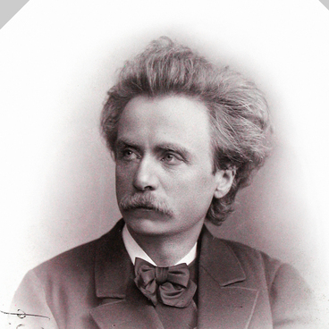 Photograph of Edvard Grieg