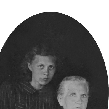 Veronika and Varvara Vasilievna Khrennikovs