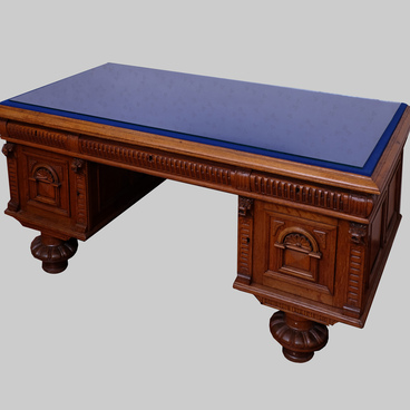 Writing desk