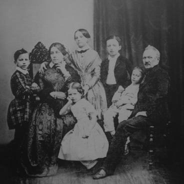 Портрет семьи Чайковских
