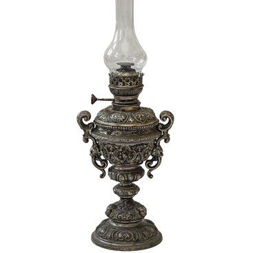 Kerosene lamp