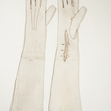 Ballroom gloves