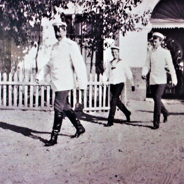 Prince F.F. Yusupov and sons