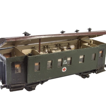 Модель военно-санитарного поезда