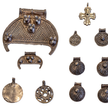 Gnezdovo hoard of coins and objects