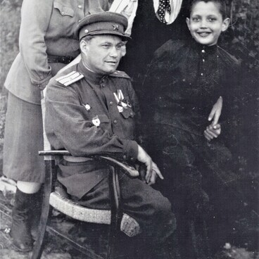 Rozhdestvensky with his stepfather and mother