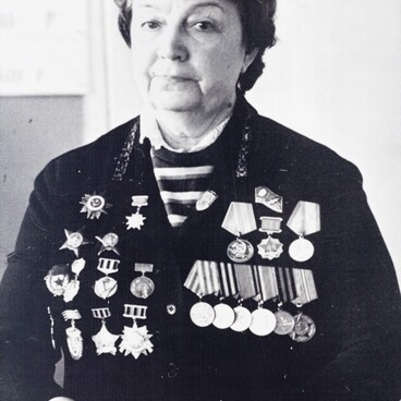 Vera Rozhdestvenskaya, mother of the poet