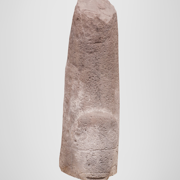 Statue with an anthropomorphic image