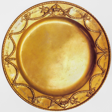 Silver-gilt dish