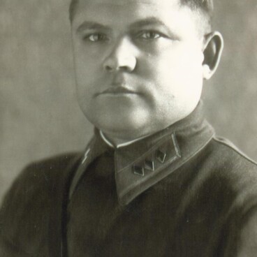 Комкор Н.Ф. Ватутин