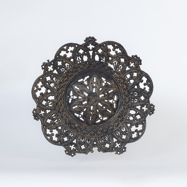 Cast iron dish