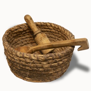 Woven basket