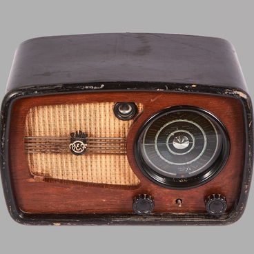 VEF Super M-557 radio receiver