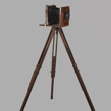 Large format camera