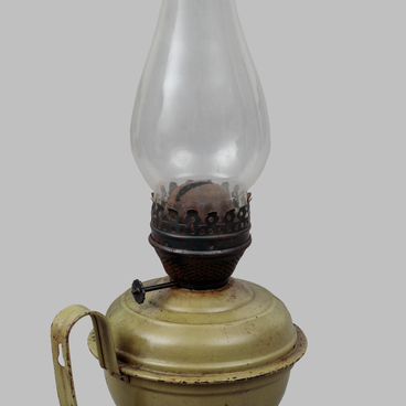 Kerosene lamp