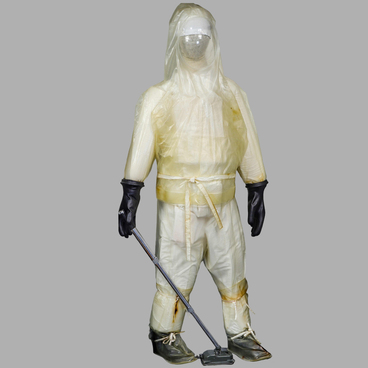 LH-5 pressure protective suit for NPP employee