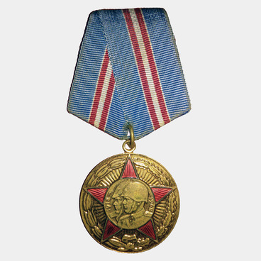 Юбилейная медаль «50 лет Вооруженных Сил СССР»