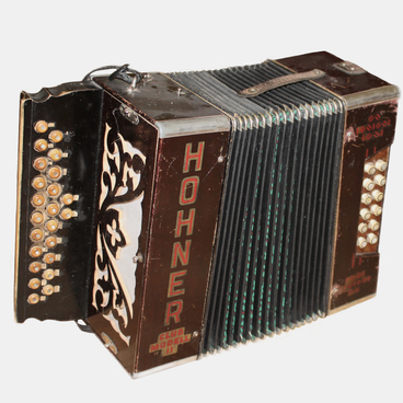 Кнопочный аккордеон фирмы «HOHNER»