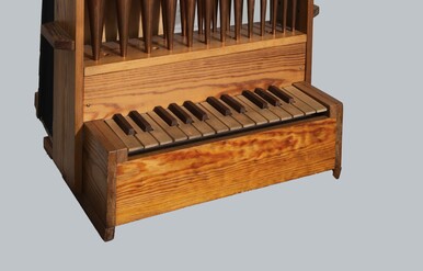 Portative organ